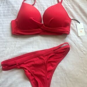 Shade & Shore Red Ribbed Twist-Front Bikini Top